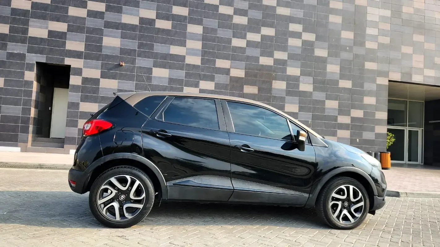 Renault Captur 1.2 AMT (120 حصان) - 3