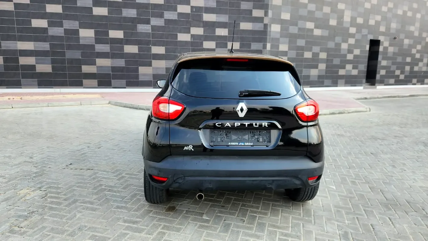 Renault Captur 1.2 AMT (120 حصان) - 6