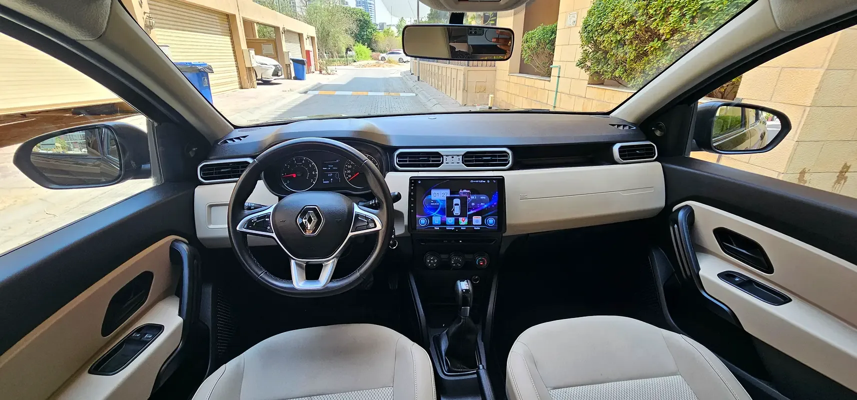 Renault Duster 1.6 CVT (114 حصان) - 10