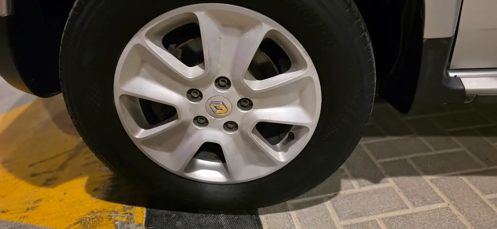 Renault Duster 1.6 CVT (114 حصان) - 10