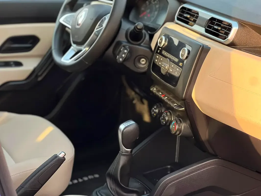 Renault Duster 2.0 AT (135 hp) - 16