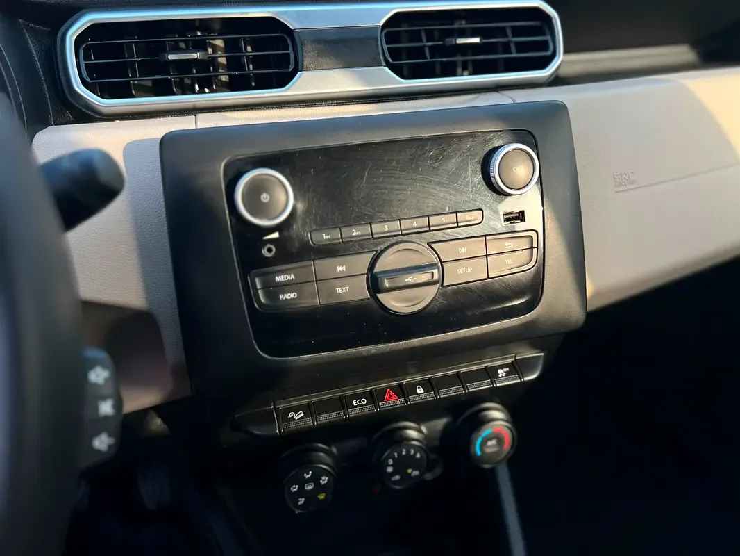 Renault Duster 2.0 AT (135 hp) - 19
