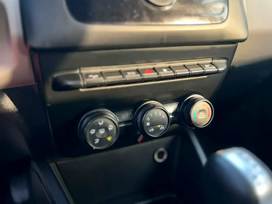 Renault Duster 2.0 AT (135 hp) - 20