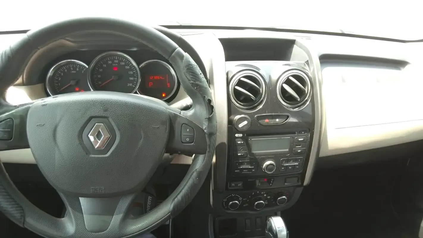 Renault Duster 2.0 AT (135 حصان) - 13