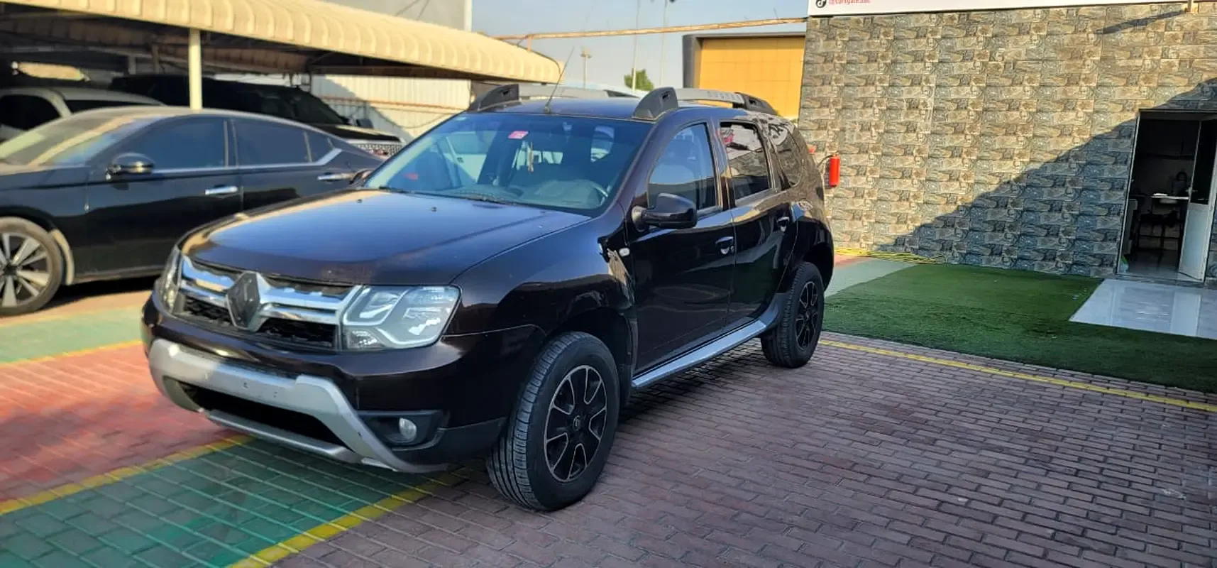 Renault Duster 2.0 AT 4x4 (143 hp)
