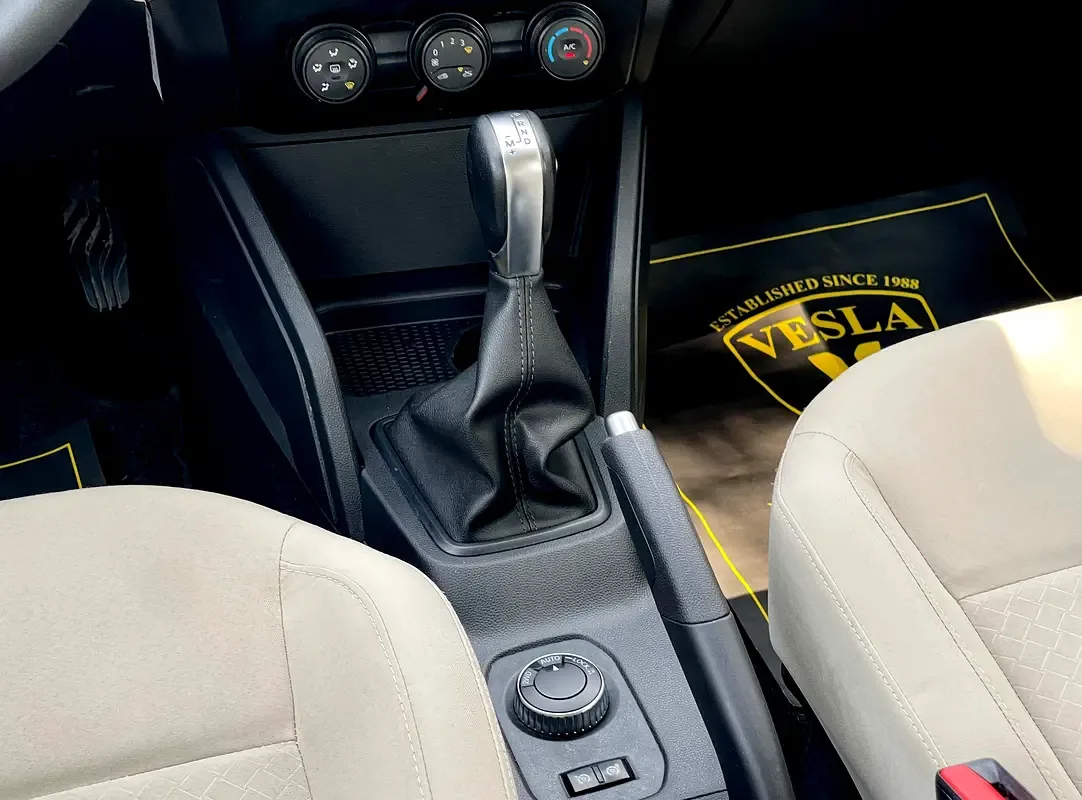 Renault Duster 2.0 MT 4x4 (143 hp) - 11
