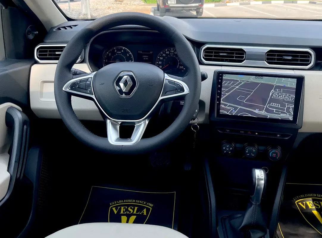 Renault Duster 2.0 MT 4x4 (143 hp) - 12
