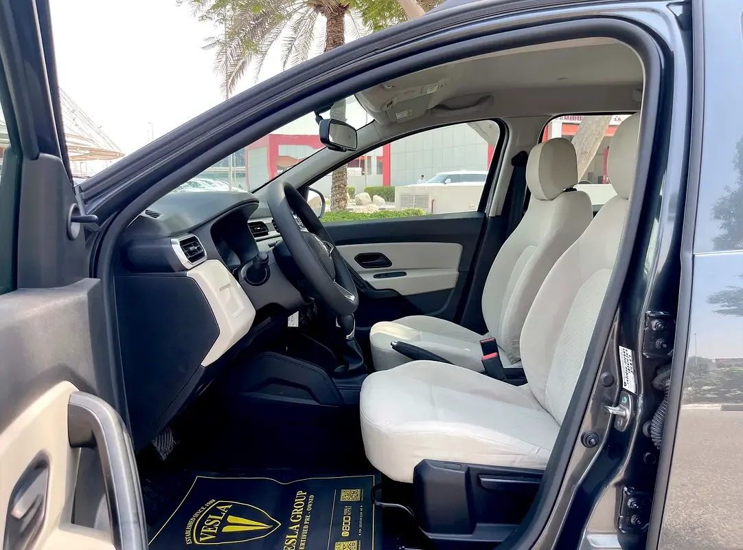 Renault Duster 2.0 MT 4x4 (143 hp) - 14