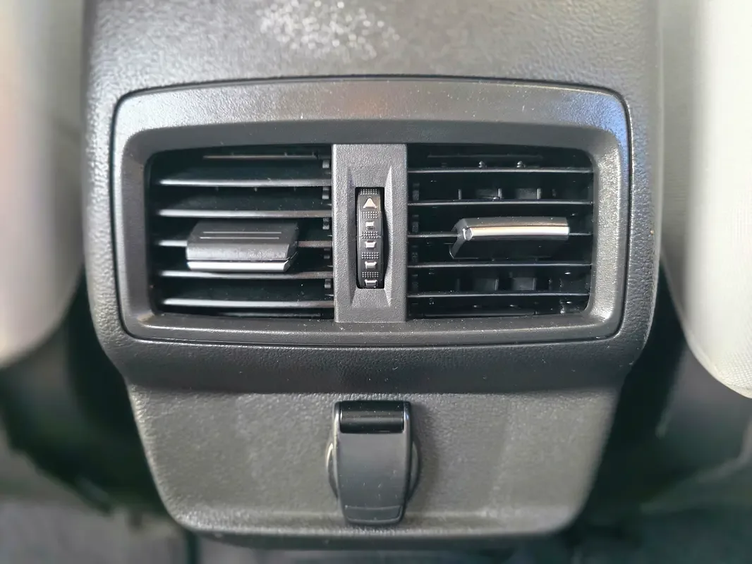 Renault Koleos 2.5 CVT (171 حصان) - 13