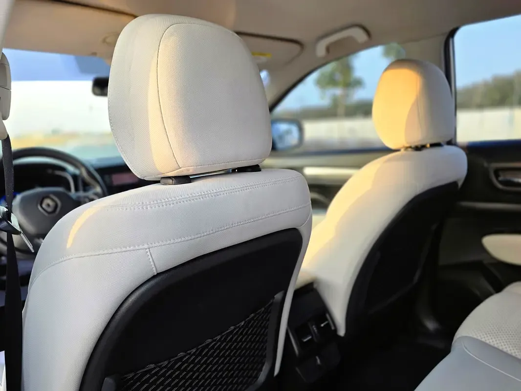 Renault Koleos 2.5 CVT (171 حصان) - 11
