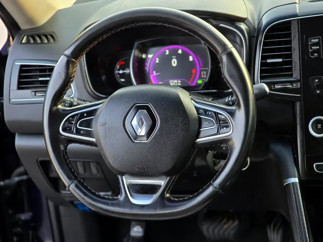 Renault Koleos 2.5 CVT (171 حصان) - 11