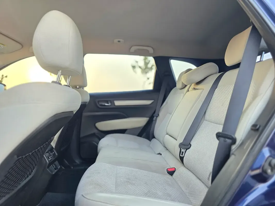 Renault Koleos 2.5 CVT (171 حصان) - 15