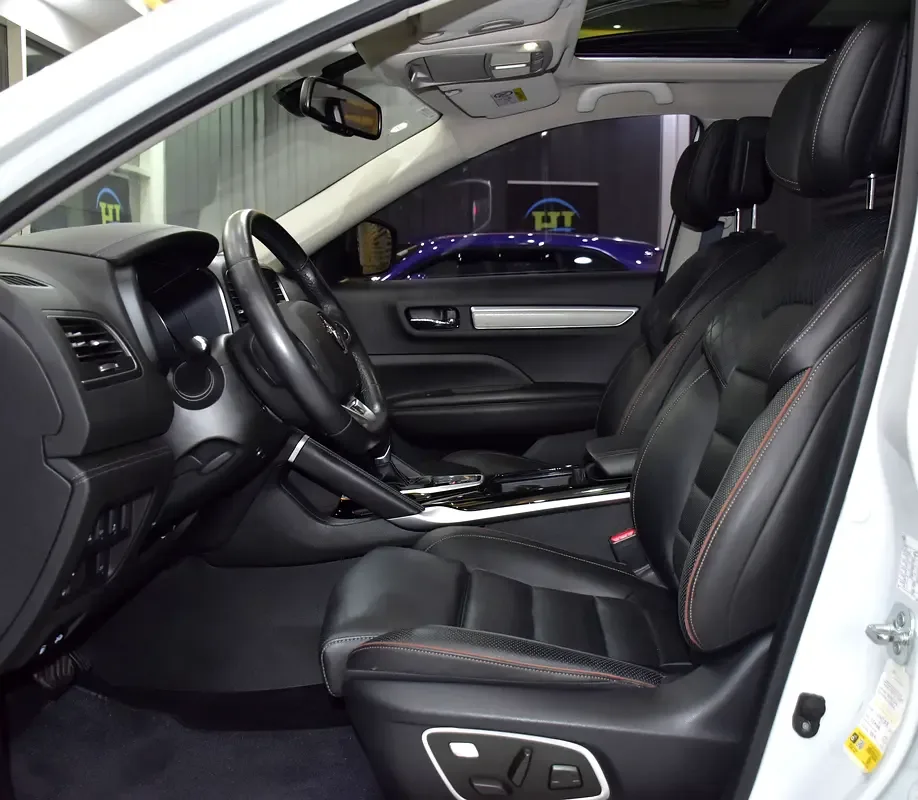 Renault Koleos 2.5 CVT (171 hp) - 10