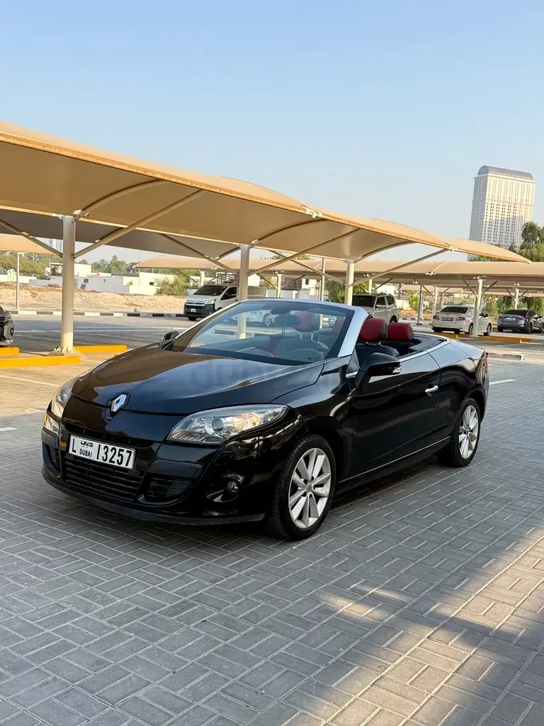 Renault Megane 2.0 CVT (140 hp)