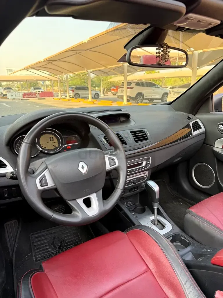 Renault Megane 2.0 CVT (140 حصان) - 6