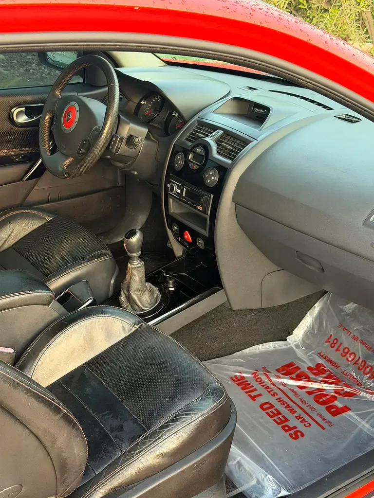 Renault Megane 2.0 MT (134 حصان) - 10