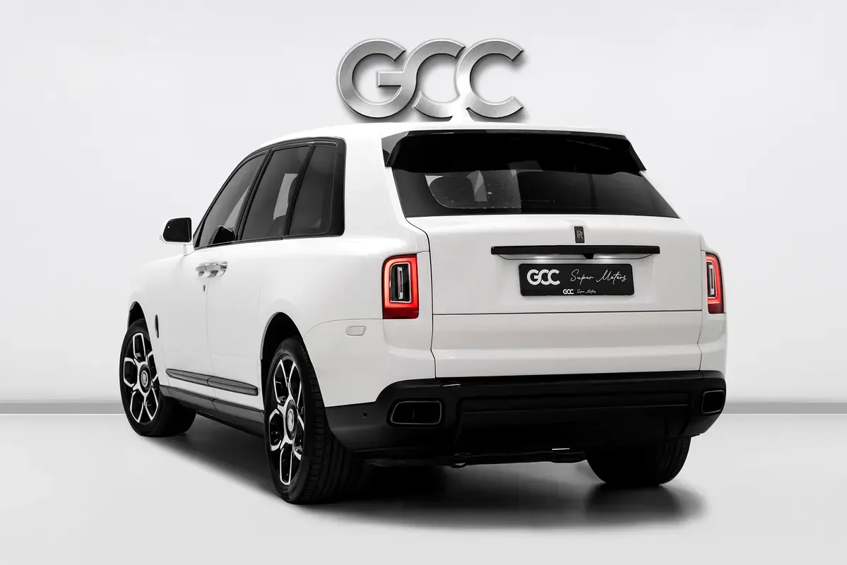Rolls-Royce Cullinan 6.7 AT AWD (571 حصان) - 2