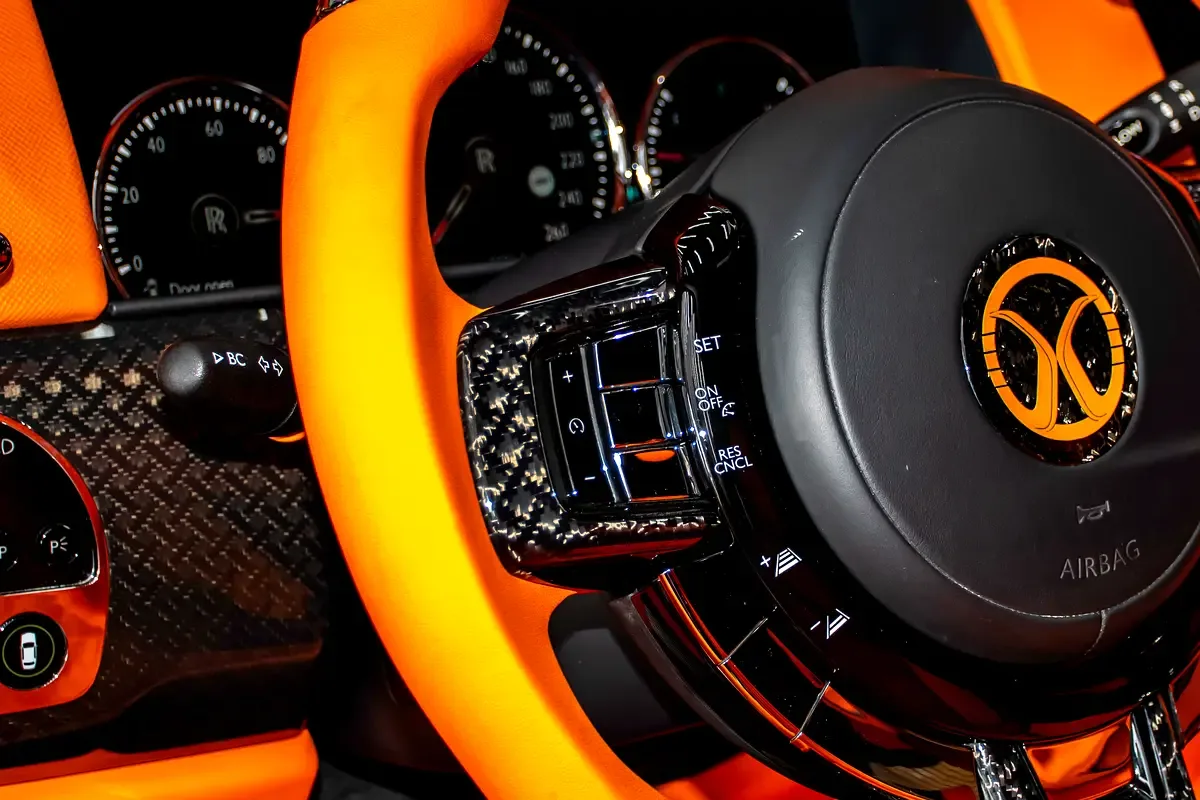 Rolls-Royce Cullinan 6.7 AT AWD (571 حصان) - 13