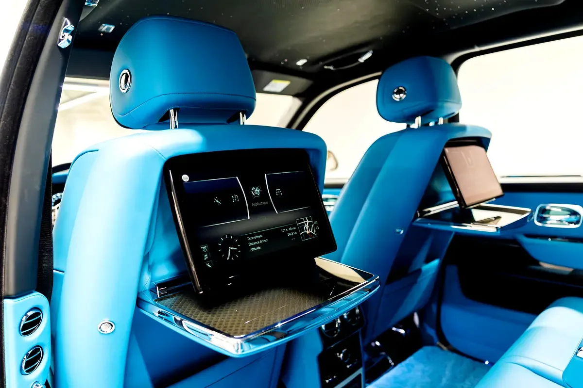 Rolls-Royce Cullinan 6.7 AT AWD (571 حصان) - 18