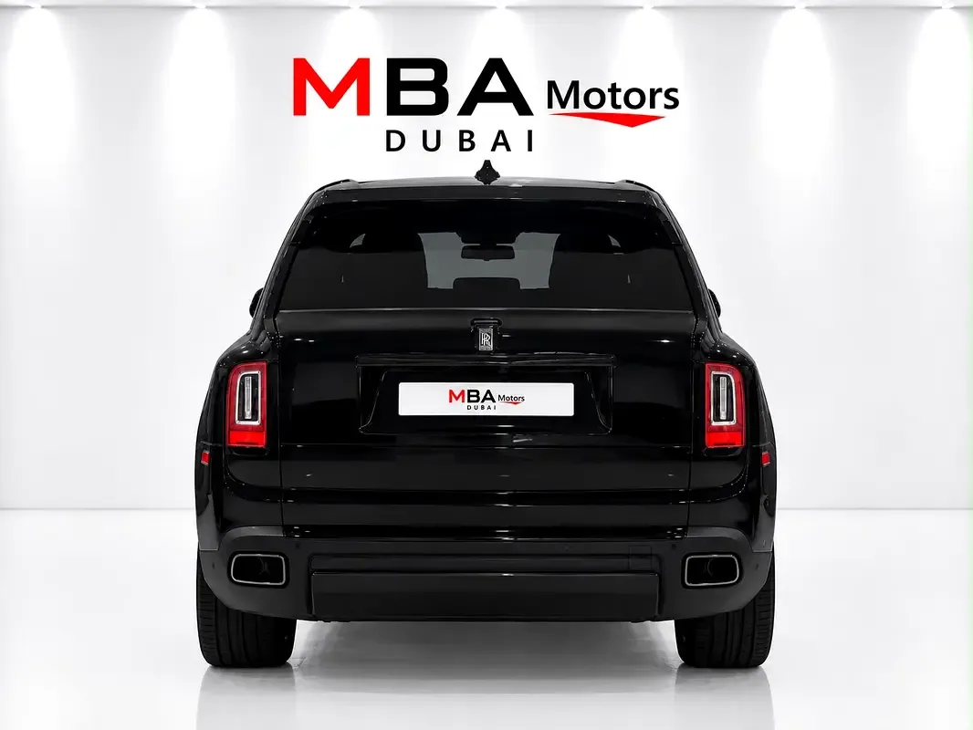 Rolls-Royce Cullinan 6.7 AT AWD (571 حصان) - 9