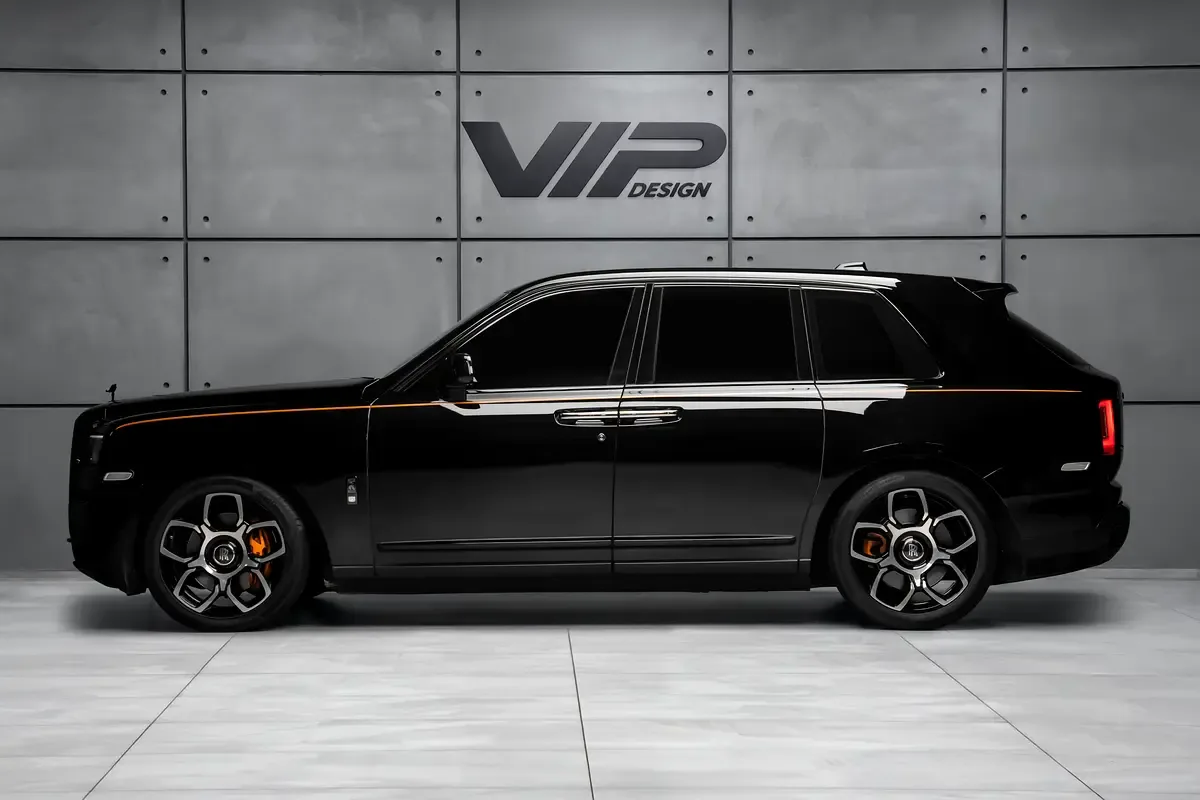 Rolls-Royce Cullinan 6.7 AT AWD (571 hp) - 3