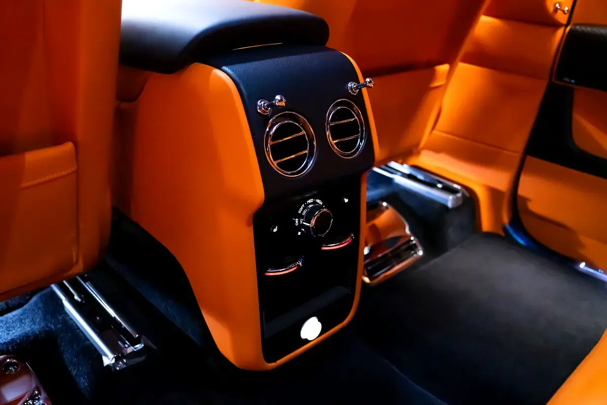 Rolls-Royce Cullinan 6.7 AT AWD (571 hp) - 20