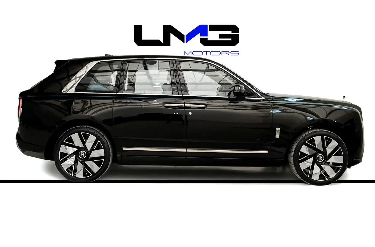 Rolls-Royce Cullinan 6.8 AT 4WD (571 حصان) - 3