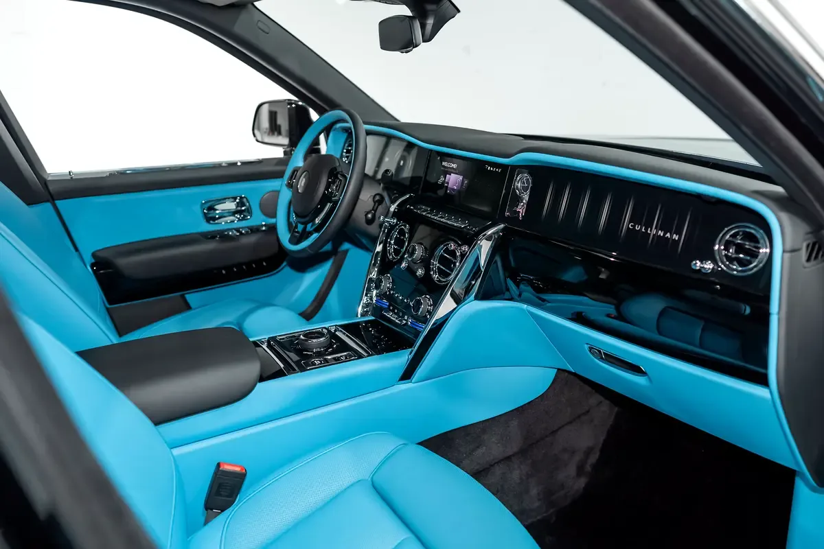 Rolls-Royce Cullinan 6.8 AT 4WD (571 حصان) - 12