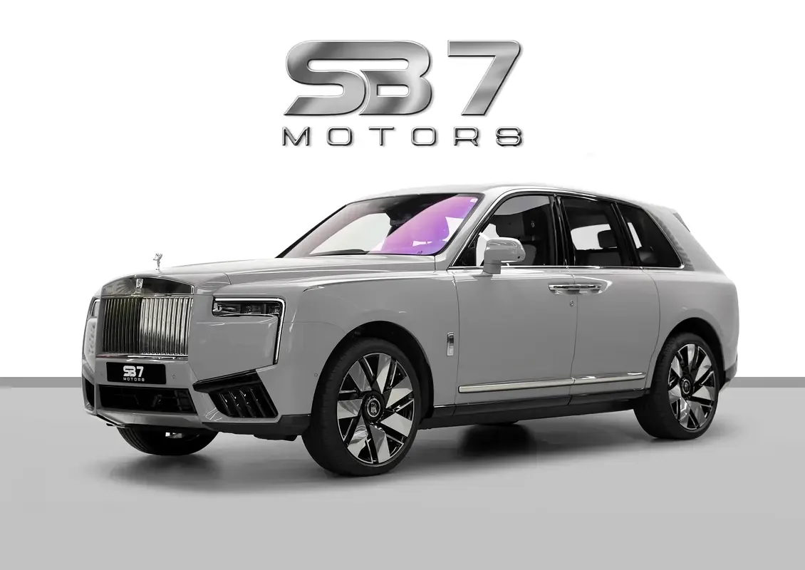 Rolls-Royce Cullinan 6.8 AT 4WD (571 hp)
