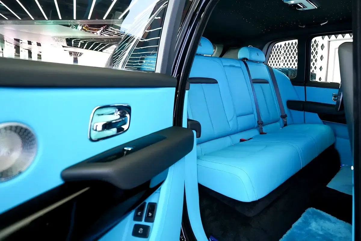 Rolls-Royce Cullinan 6.8 AT 4WD (571 حصان) - 14