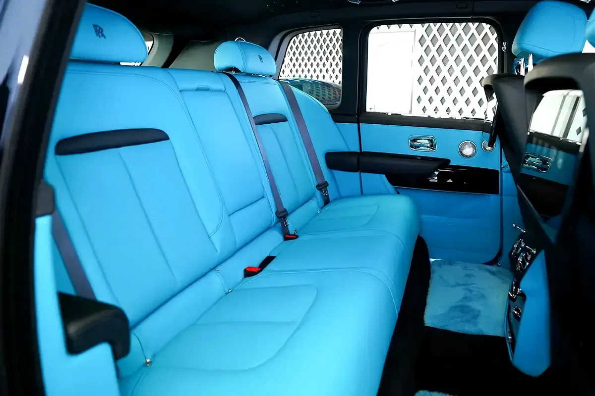 Rolls-Royce Cullinan 6.8 AT 4WD (571 حصان) - 15