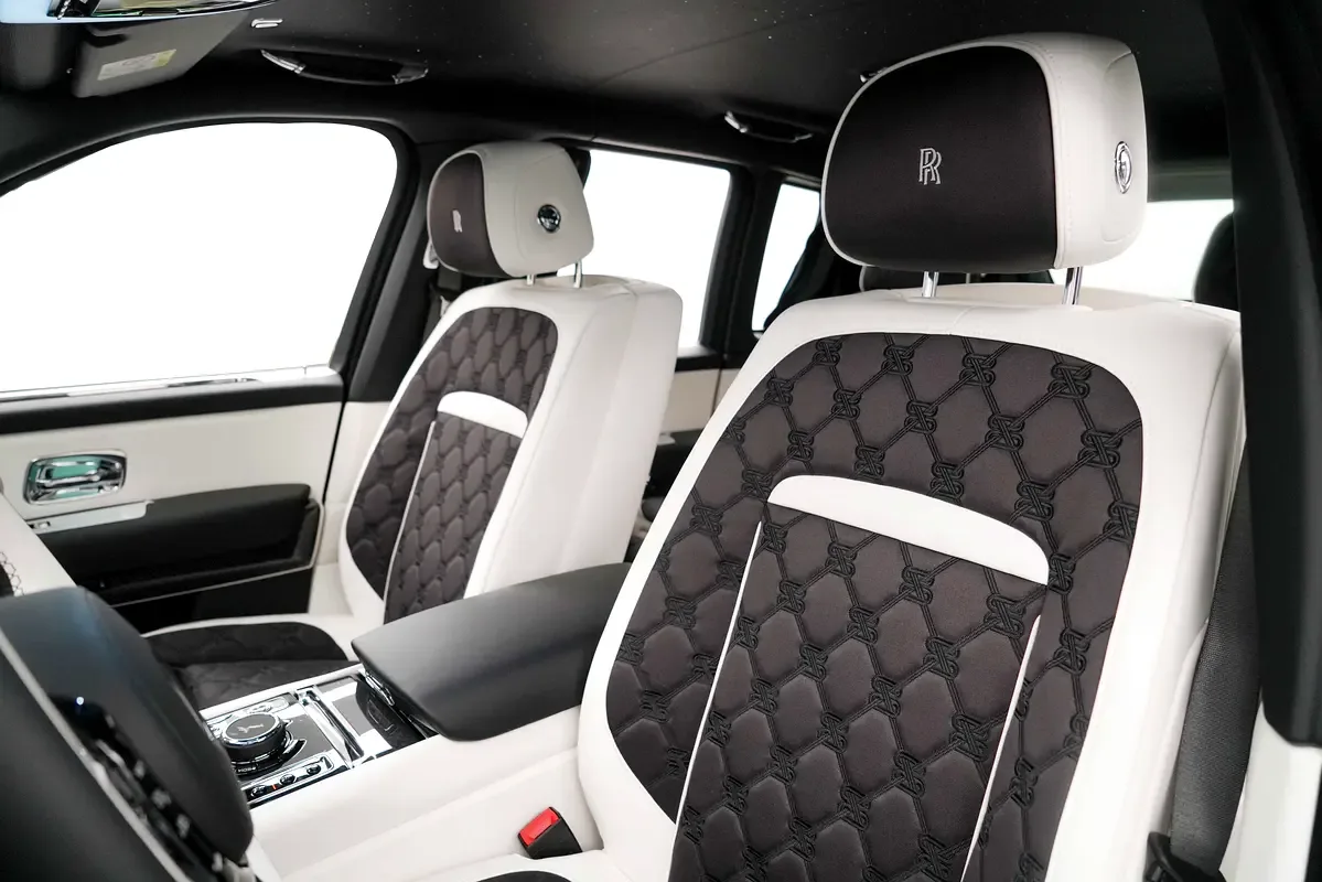 Rolls-Royce Cullinan 6.8 AT 4WD (571 hp) - 9