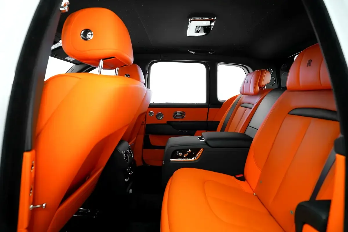 Rolls-Royce Cullinan 6.8 AT 4WD (571 hp) - 14