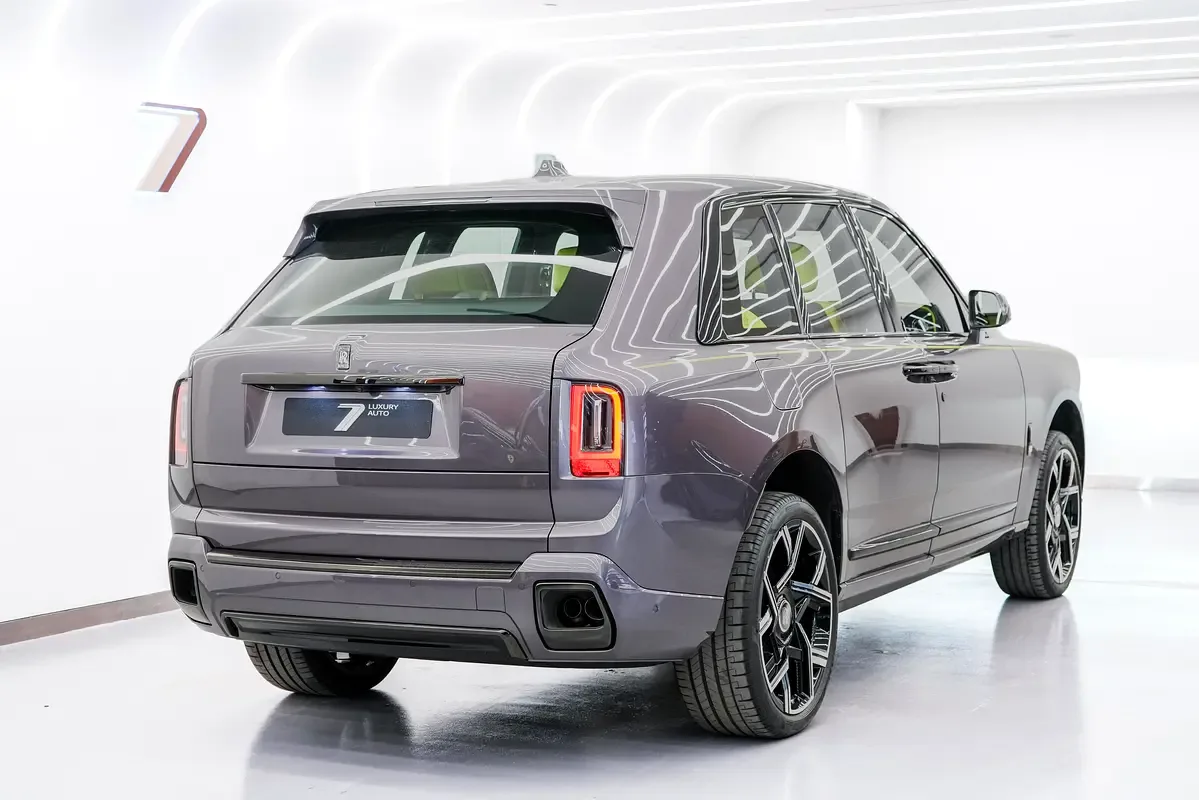Rolls-Royce Cullinan 6.8 AT 4WD (571 hp) - 4