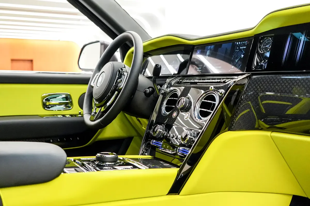 Rolls-Royce Cullinan 6.8 AT 4WD (571 hp) - 9