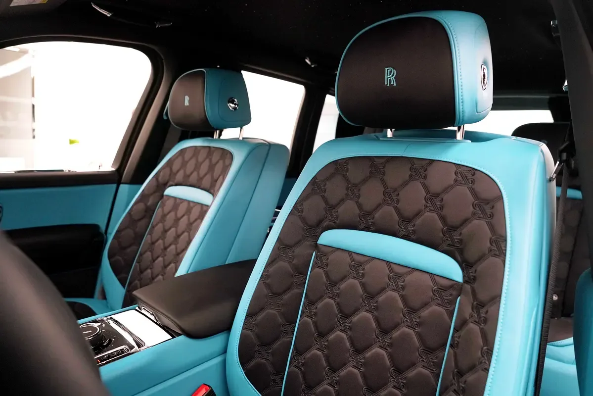 Rolls-Royce Cullinan 6.8 AT 4WD (571 hp) - 12