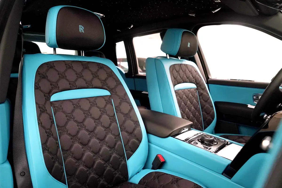 Rolls-Royce Cullinan 6.8 AT 4WD (571 hp) - 13