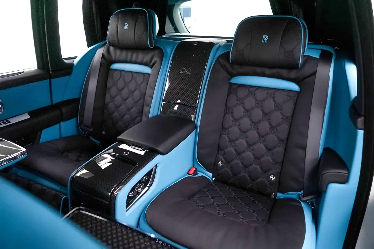 Rolls-Royce Cullinan 6.8 AT 4WD (571 hp) - 15