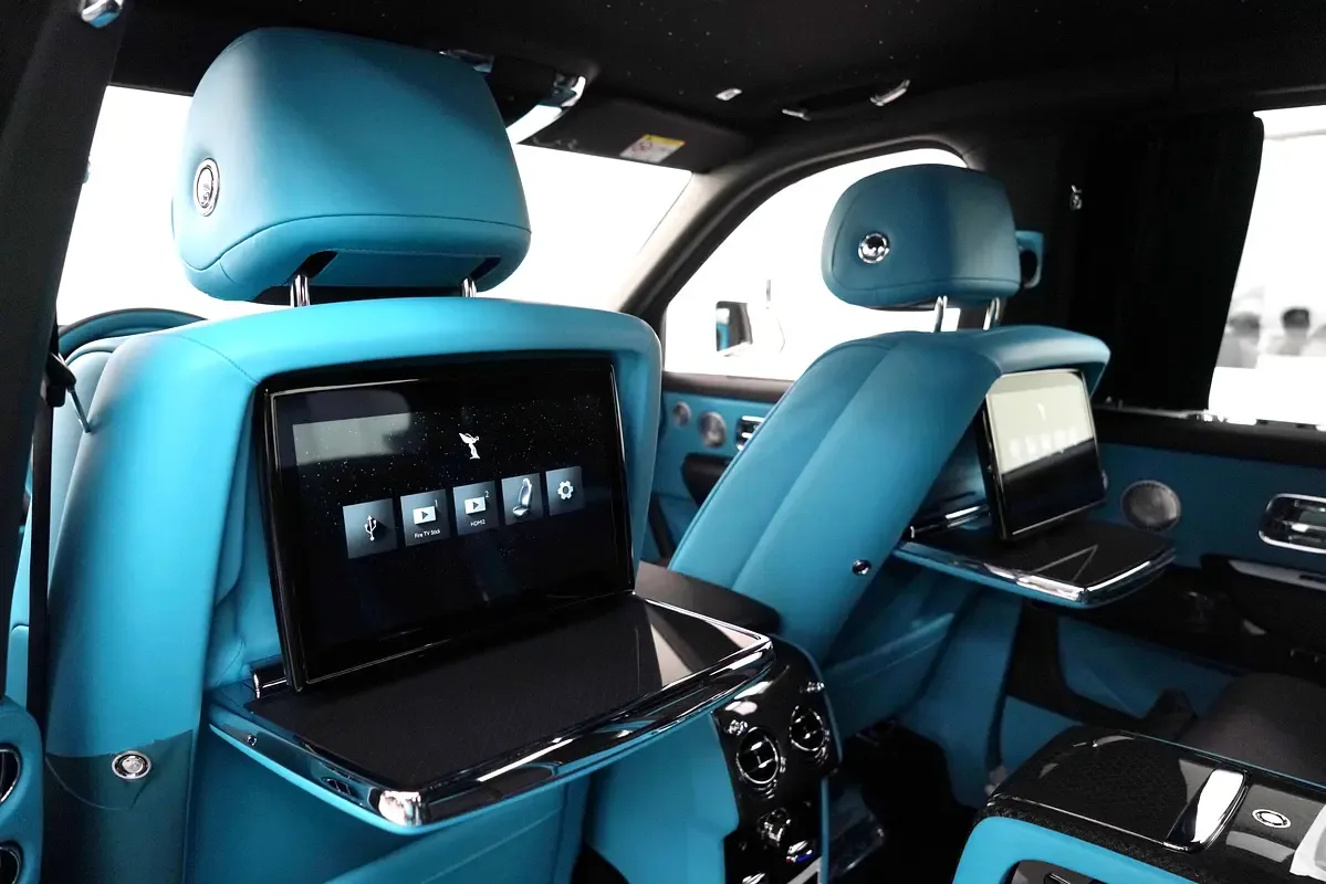 Rolls-Royce Cullinan 6.8 AT 4WD (571 hp) - 14