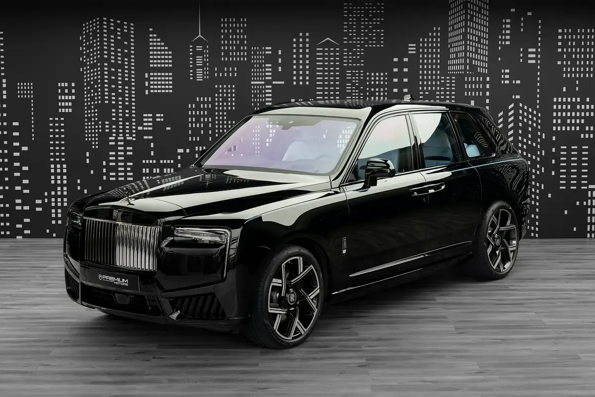 Rolls-Royce Cullinan 6.8 AT 4WD (571 hp)