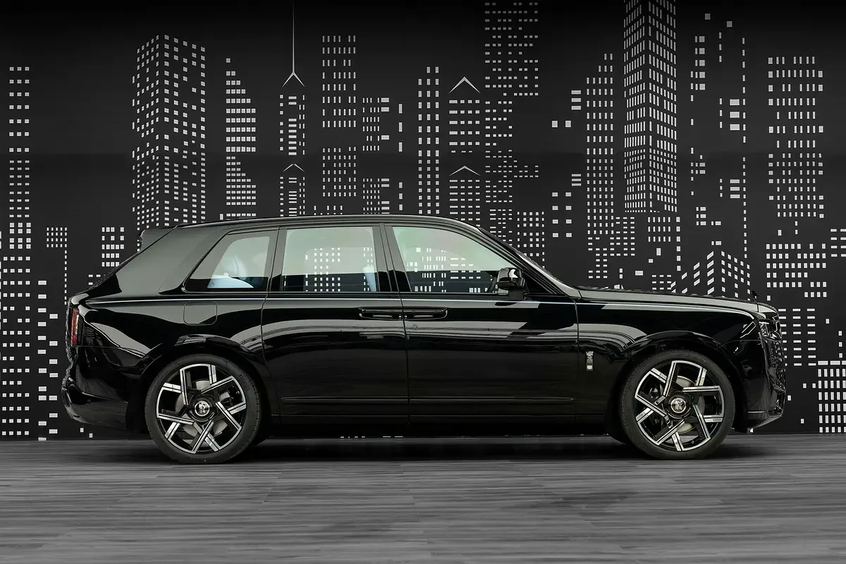 Rolls-Royce Cullinan 6.8 AT 4WD (571 hp) - 7