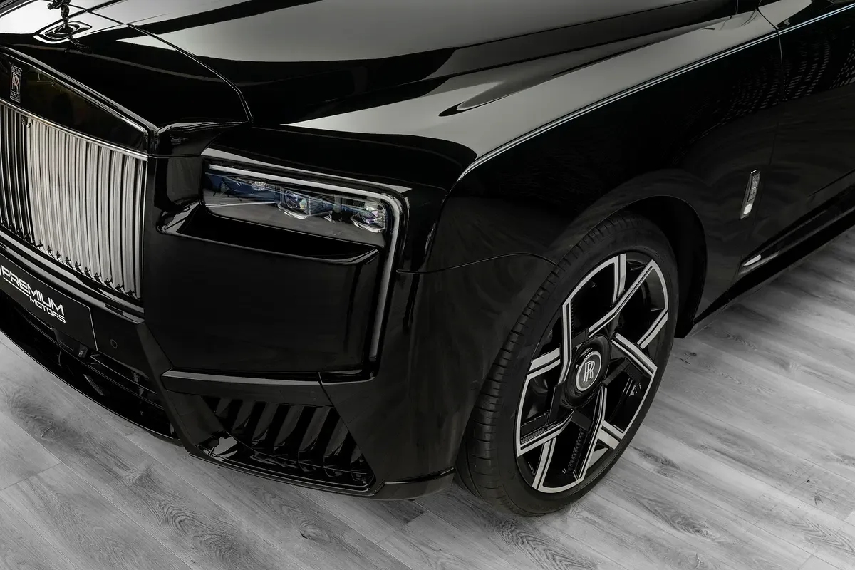 Rolls-Royce Cullinan 6.8 AT 4WD (571 hp) - 18