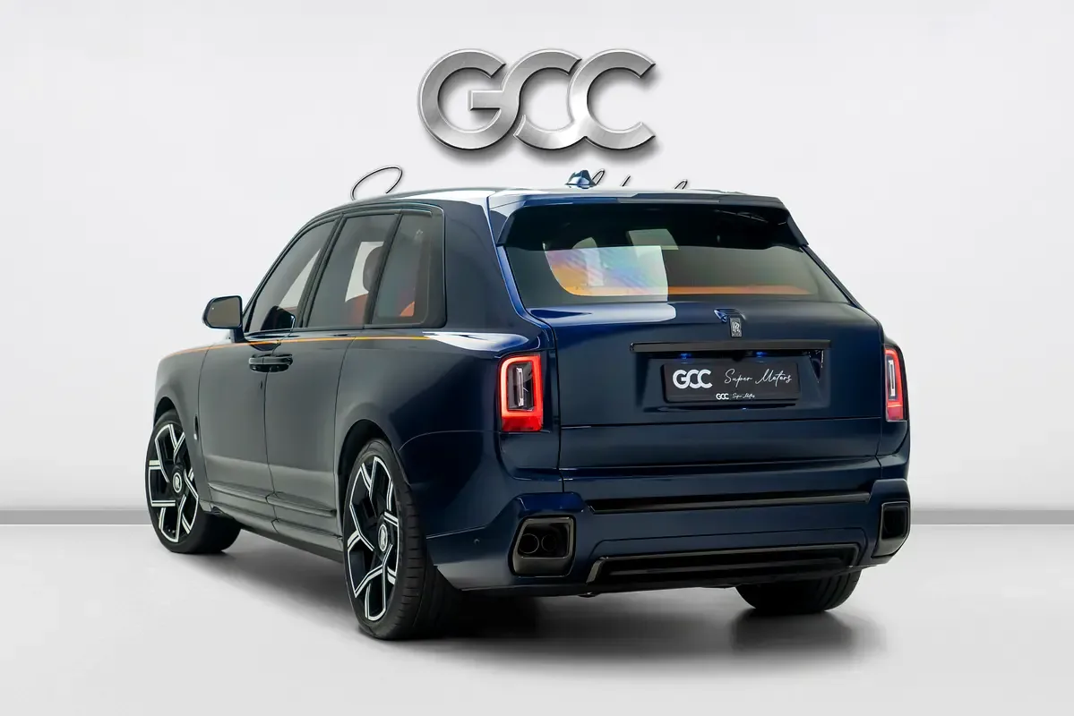 Rolls-Royce Cullinan 6.8 AT 4WD (571 حصان) - 2