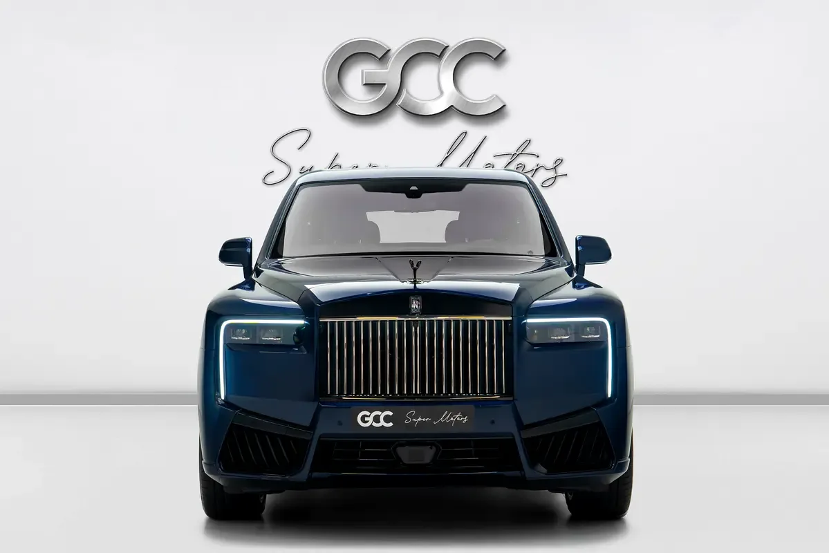 Rolls-Royce Cullinan 6.8 AT 4WD (571 حصان) - 4