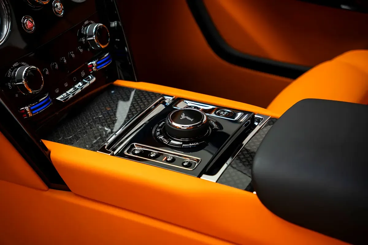Rolls-Royce Cullinan 6.8 AT 4WD (571 حصان) - 8