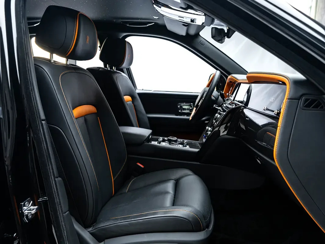 Rolls-Royce Cullinan 6.8 AT 4WD (571 حصان) - 8