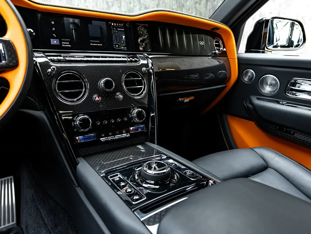Rolls-Royce Cullinan 6.8 AT 4WD (571 حصان) - 14