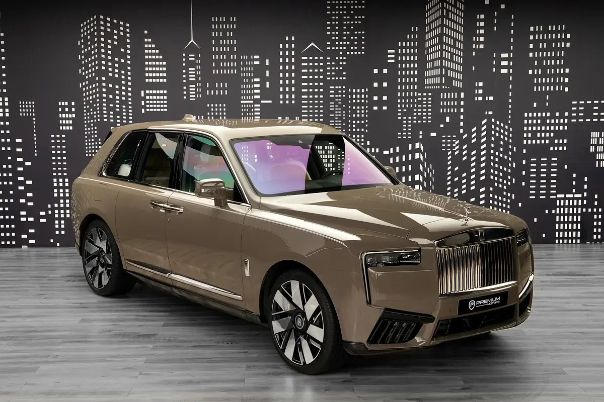 Rolls-Royce Cullinan 6.8 AT 4WD (571 hp) - 6