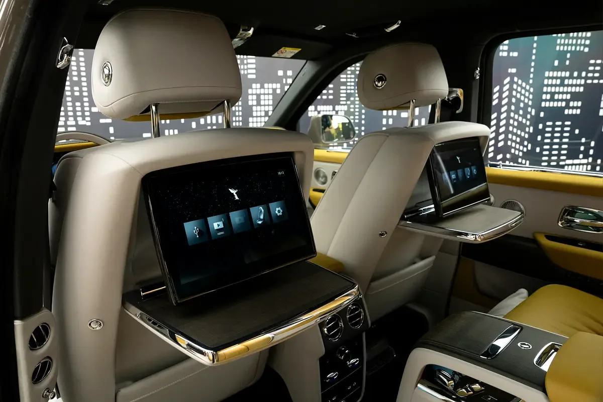 Rolls-Royce Cullinan 6.8 AT 4WD (571 hp) - 14
