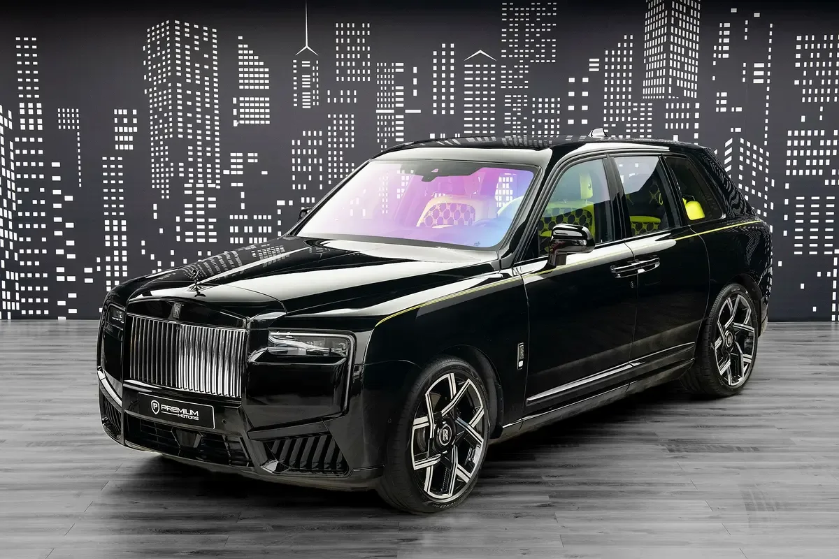 Rolls-Royce Cullinan 6.8 AT 4WD (600 hp)